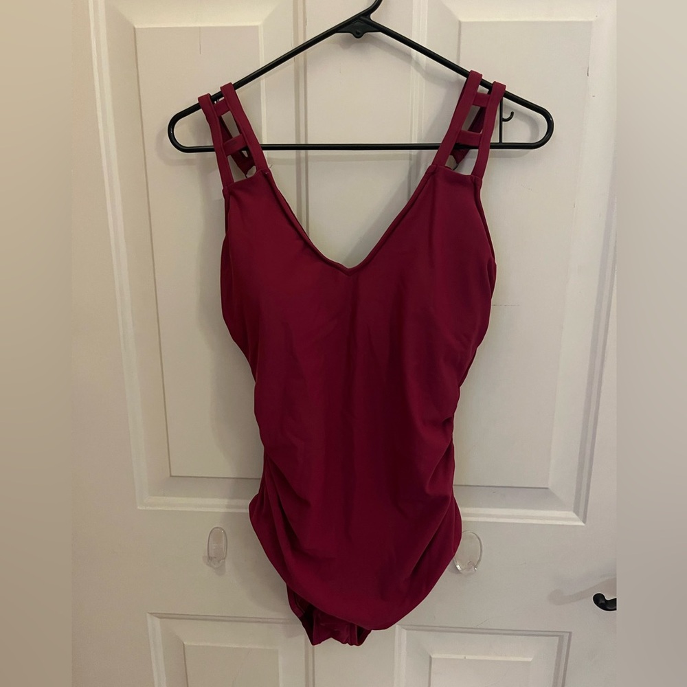 Woman’s Size L Aqua Green NWOT Swimsuit.
